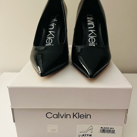Calvin Klein Glossy Black Heels - Picture 1 of 6